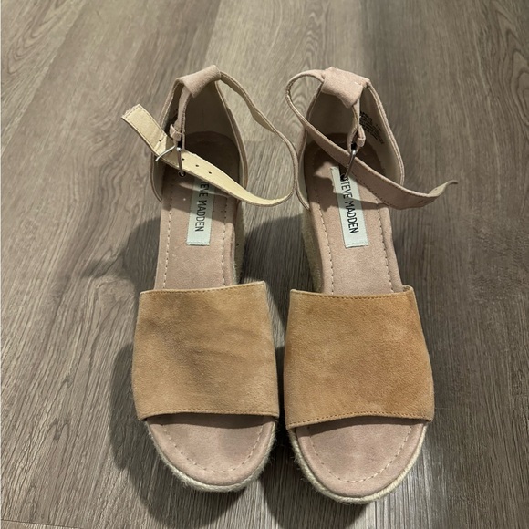 Steve Madden Wedge Heels - Picture 5 of 5